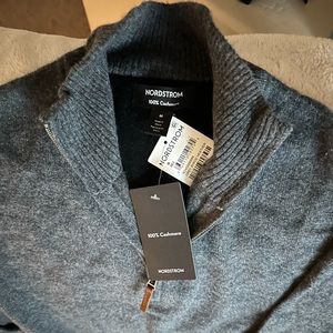 NWT Men’s 100% Cashmere Sweater